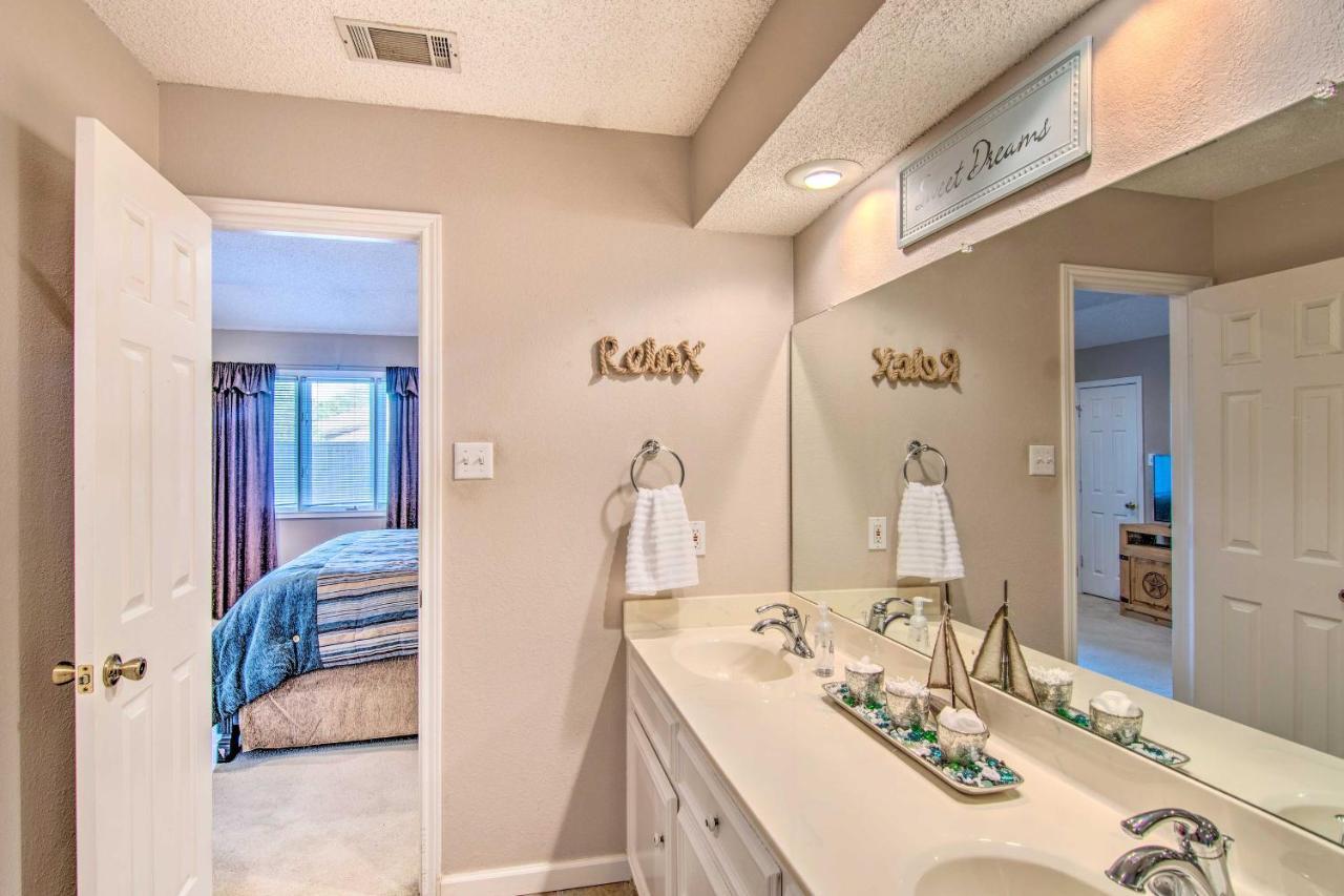 Lubbock Home With Deck And Yard - 8 Miles To Ttu! Exteriér fotografie